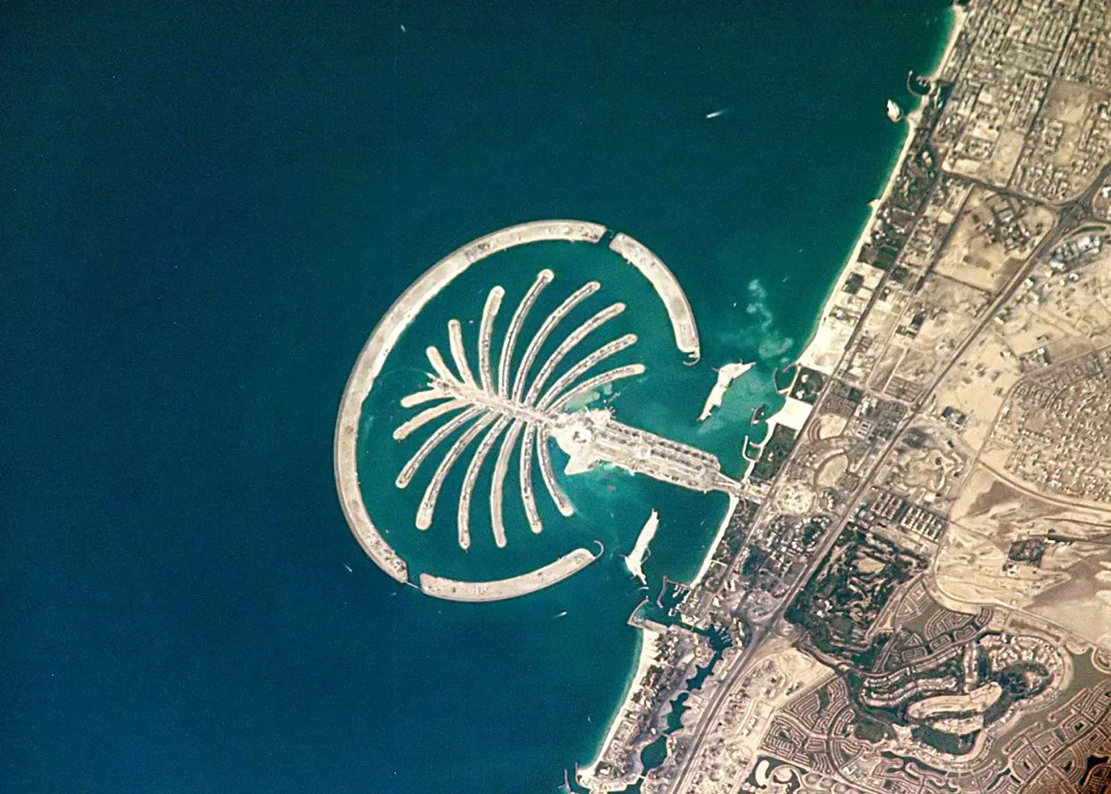 The Palm Crown by Nakheel location map