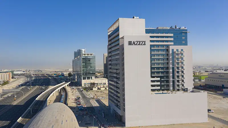 Azizi Aura