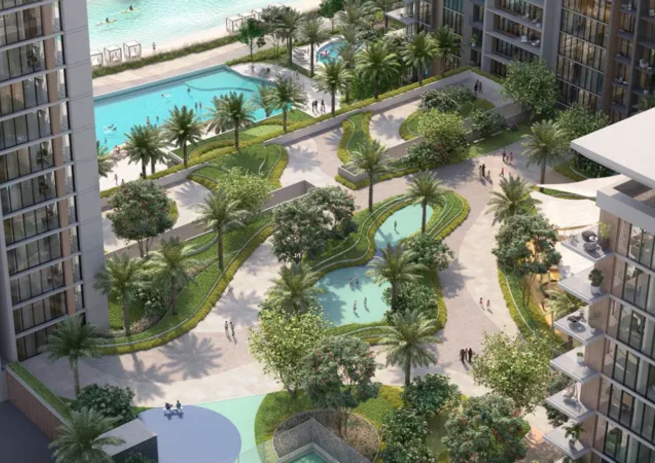 Naya at District One